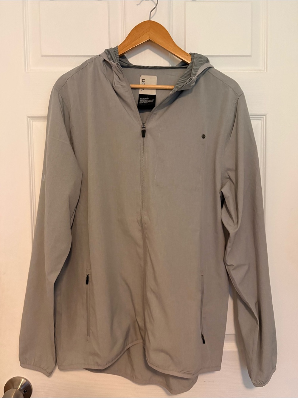 Vuori Gray Outdoor Training Shell